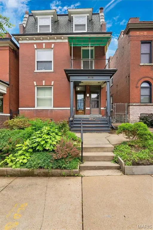 3512 Mckean Avenue, Saint Louis, MO 63118 - #1