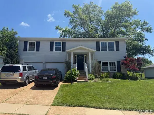 5572 Brookton Way, St Louis, MO 63128