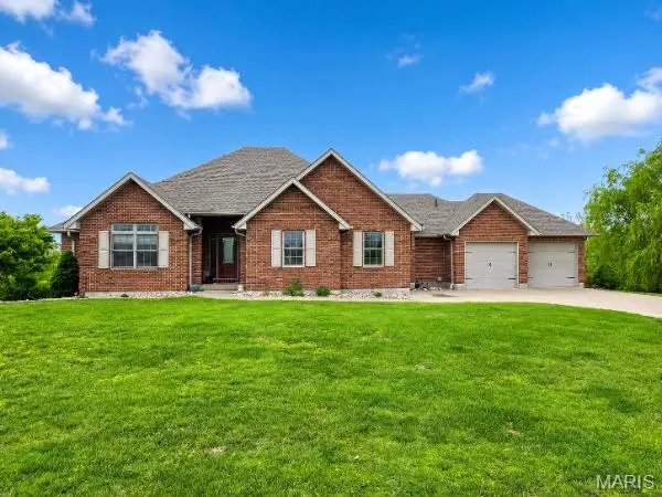 2 Thornaby Road, Hannibal, MO 63401