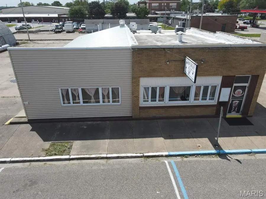 305 Lewis Street, Canton, MO 63435 - #2