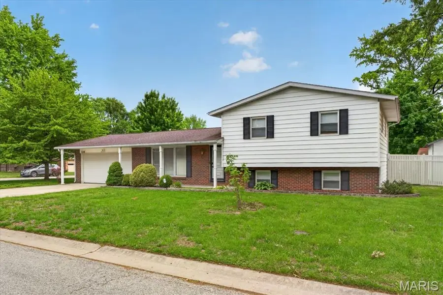 428 Anita Drive, Fairview Heights, IL 62208 - #2