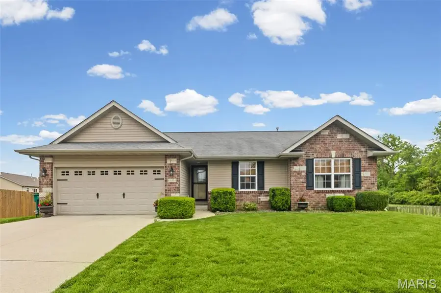 6604 Arriva Drive, Caseyville, IL 62269 - #2