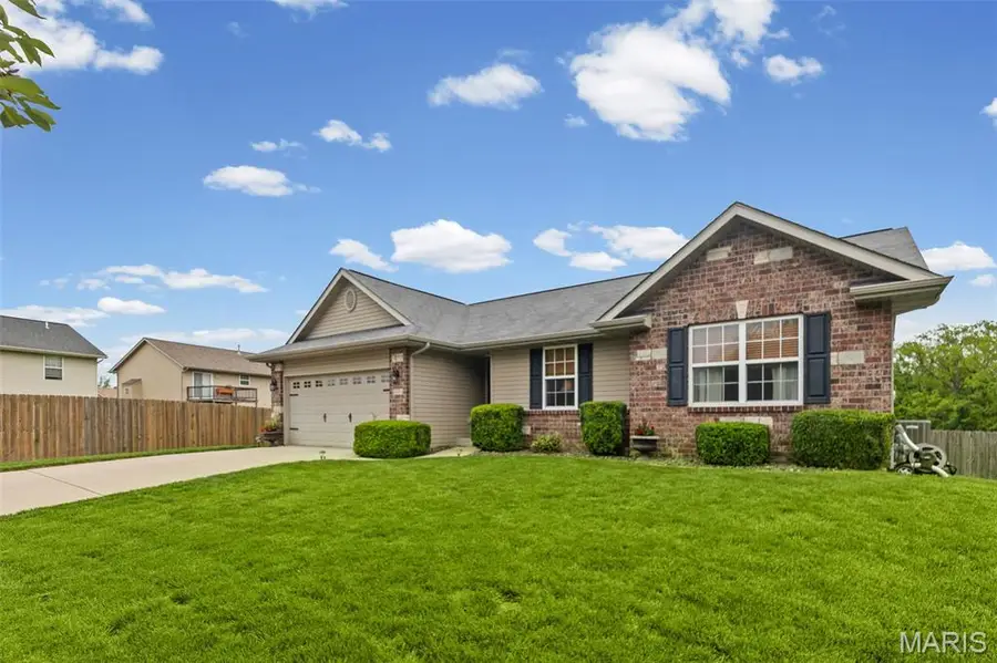 6604 Arriva Drive, Caseyville, IL 62269 - #3