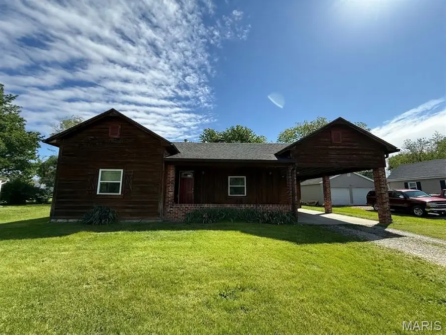 312 S Walker Street, Montgomery City, MO 63361 - #3