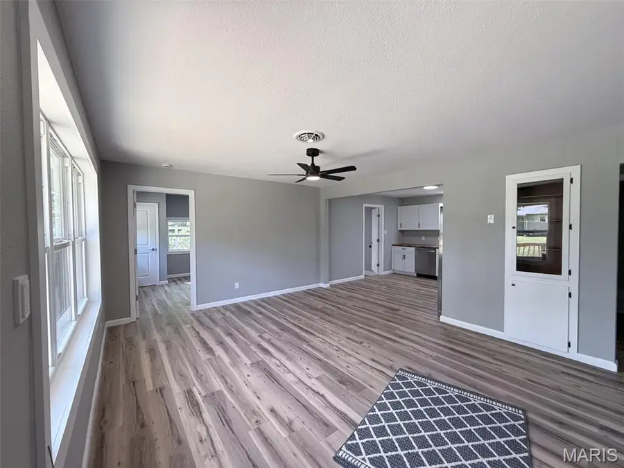 575 Walnut Street, Bourbon, MO 65441 - #2