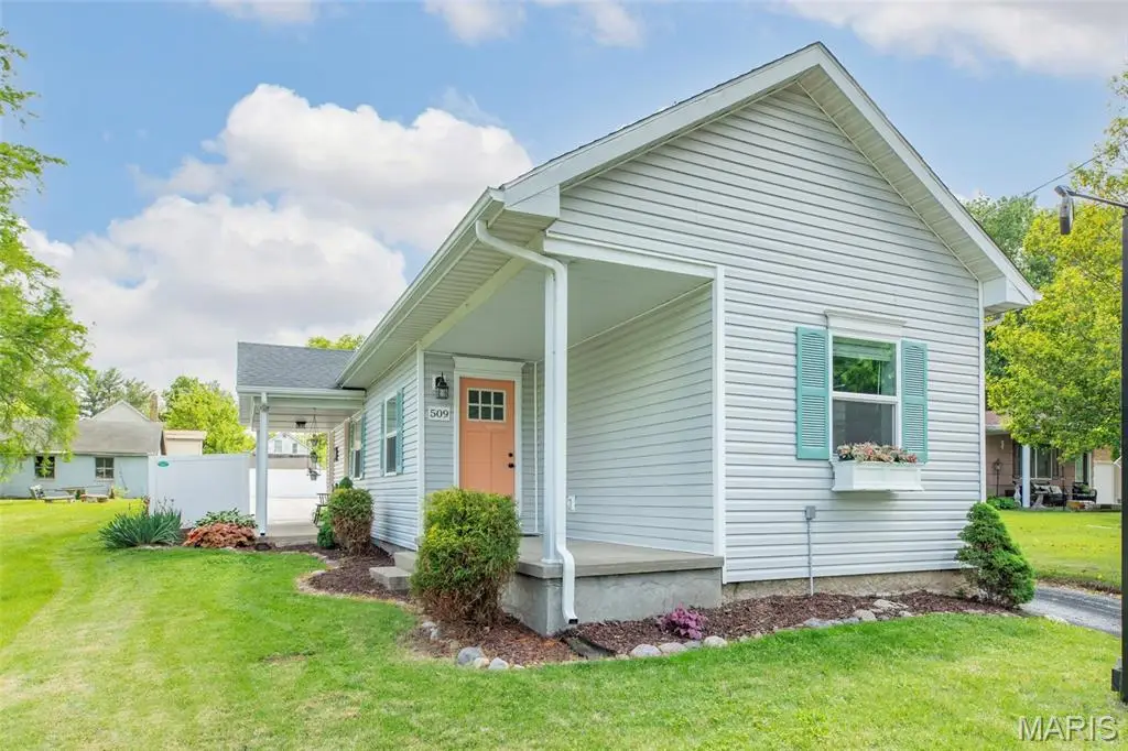 509 Pearl Street, Godfrey, IL 62035 - #1