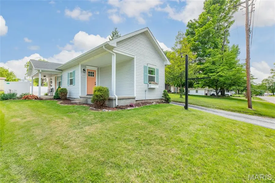 509 Pearl Street, Godfrey, IL 62035 - #3
