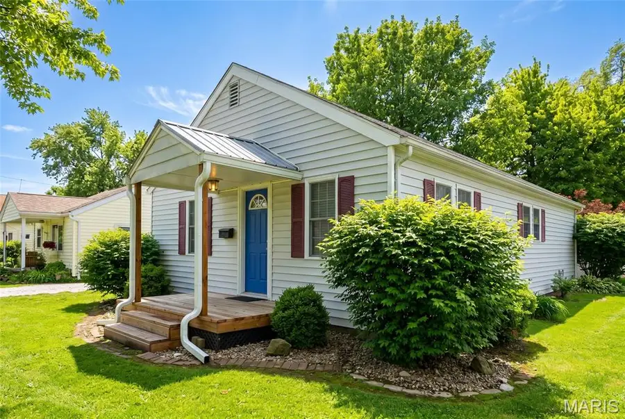 746 N Prairie Street, Bethalto, IL 62010 - #3
