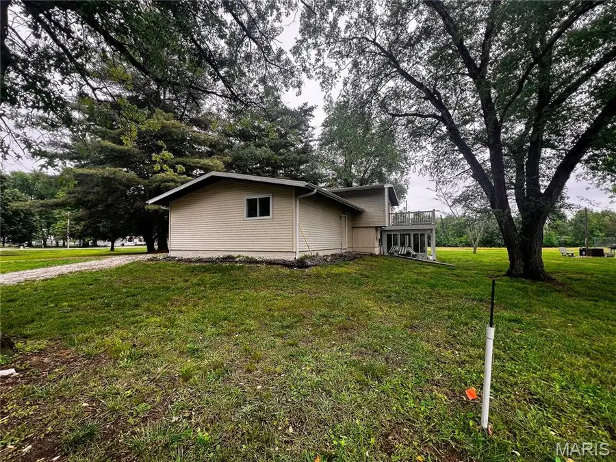 375 Lakeview Drive, Shattuc, IL 62231 - #2