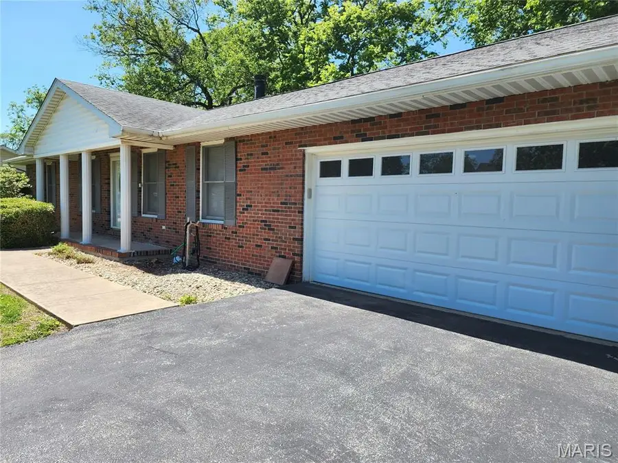 12 Michael Court, Bethalto, IL 62010 - #3