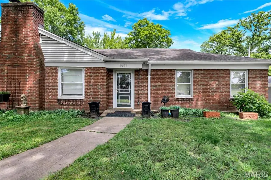 9071 Monmouth Drive, Richmond Heights, MO 63117 - #2