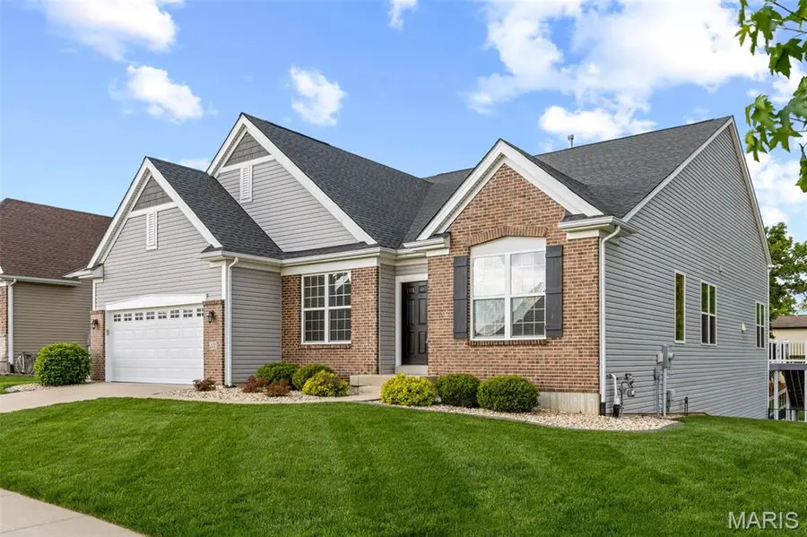 221 Northern Pines Court, Saint Peters, MO 63376 - #2