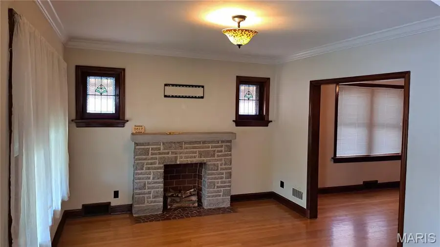 3617 Dunnica Avenue, Saint Louis, MO 63116 - #3