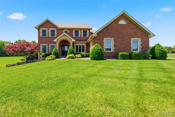 118 Kersting Farms Drive, O'Fallon, MO 63366