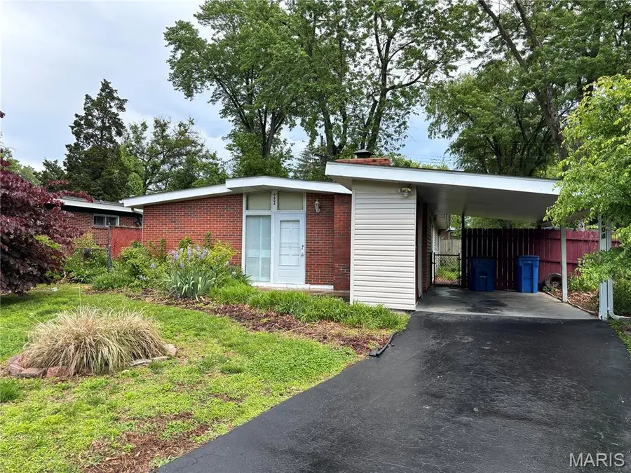 6604 Graybirch Drive, Berkeley, MO 63134 - #2