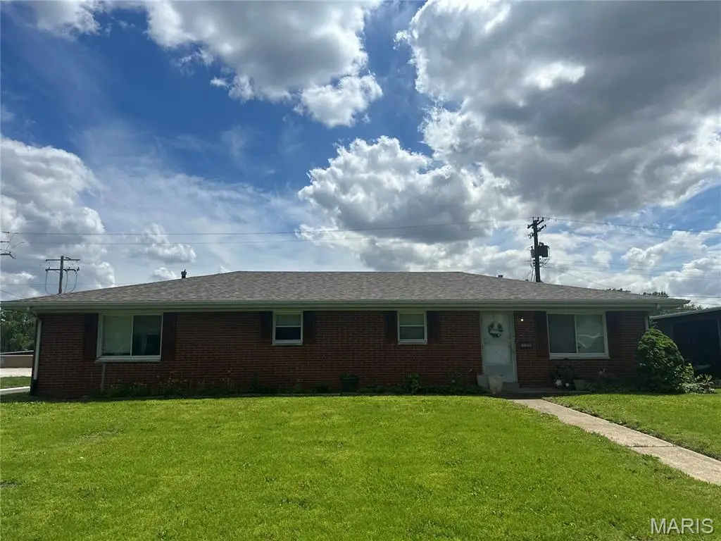 40 Queensway Drive, Belleville, IL 62226 - #1