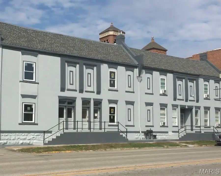 504 Broadway Street, Hannibal, MO 63401 - #2
