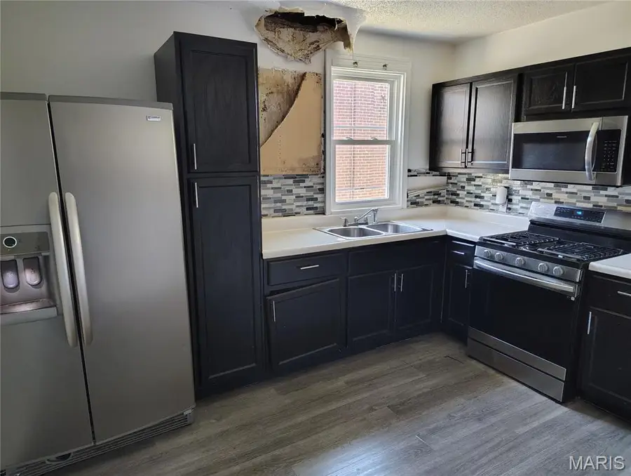 5534 Beacon Avenue, Saint Louis, MO 63120 - #2