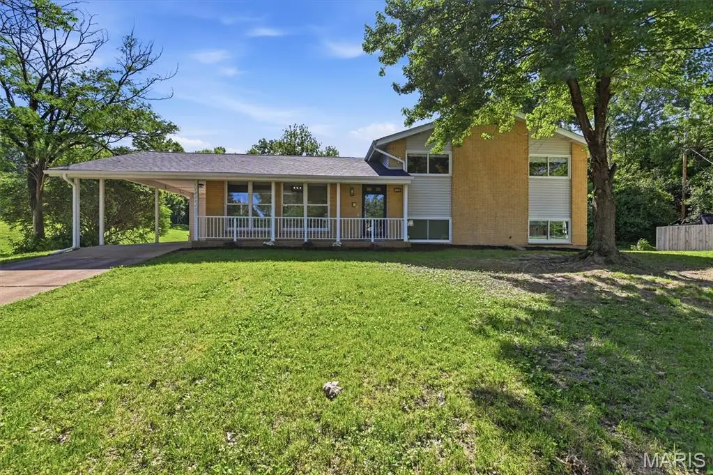 12302 Promenade Lane, Saint Louis, MO 63146 - #1