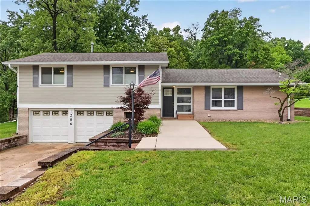 1206 Fairview Drive, Ellisville, MO 63011 - #1