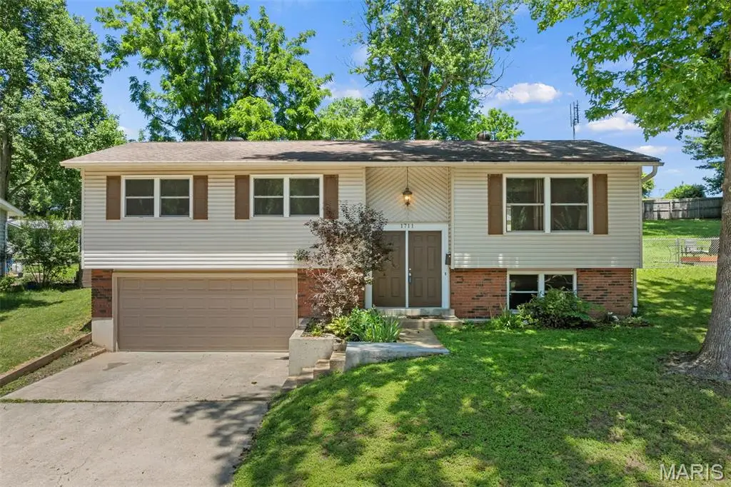 1711 E Ninth Street, Washington, MO 63090 - #1