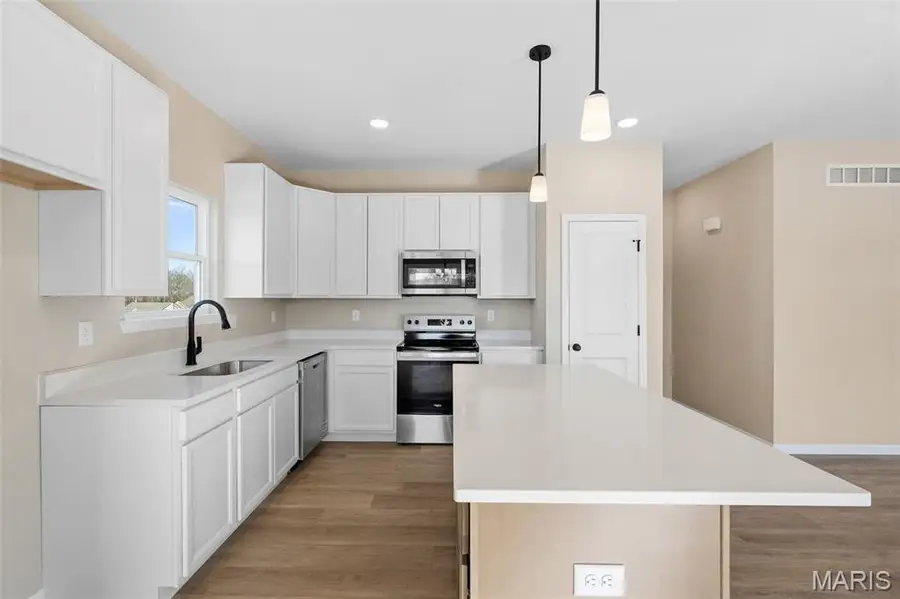 2320 Hank's Close #176 STB, Washington, MO 63090 - #2