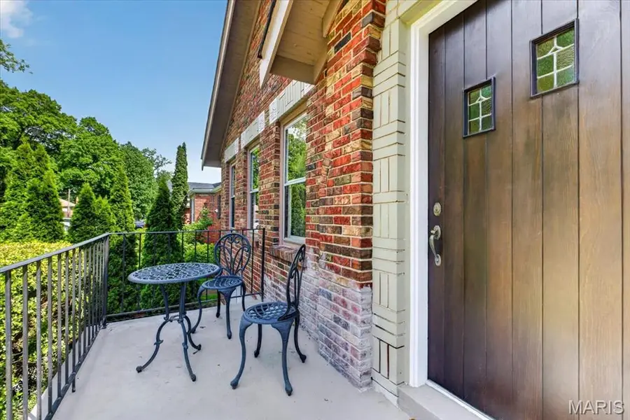 7530 Ahern Avenue, Saint Louis, MO 63130 - #2