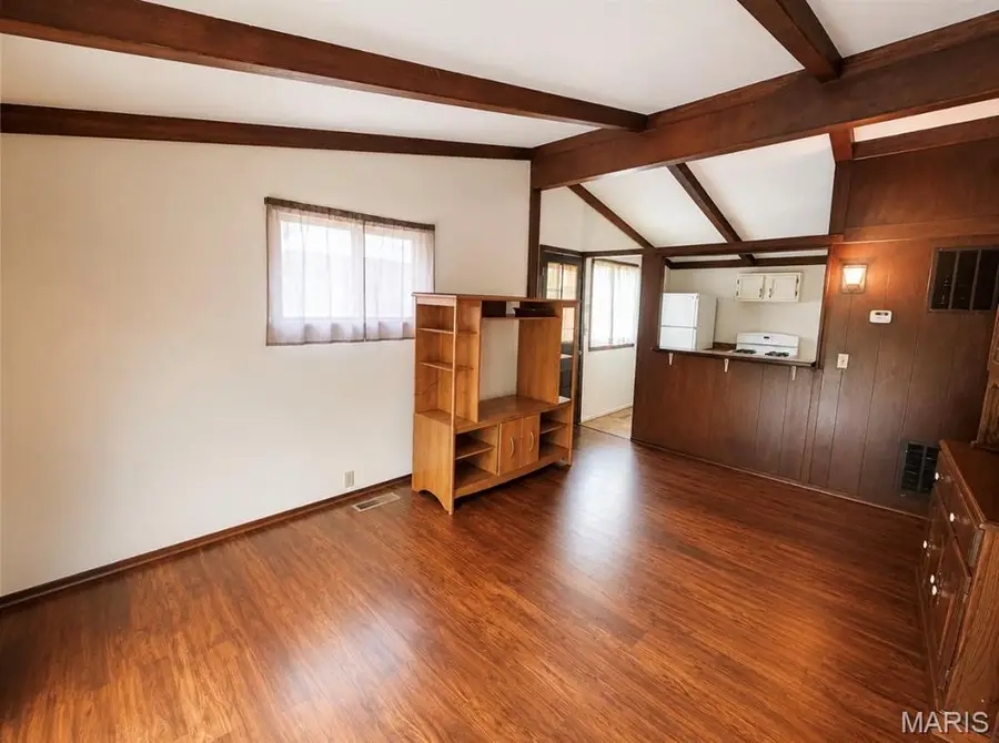 711 Ellis Street, Elsberry, MO 63343 - #2