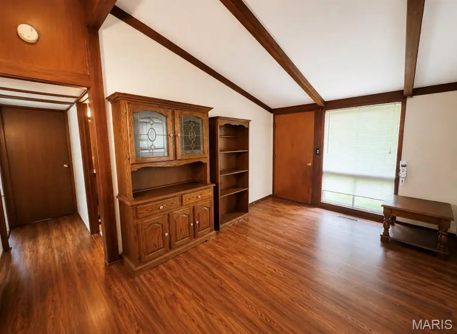 711 Ellis Street, Elsberry, MO 63343 - #3