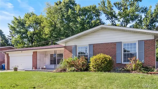 1805 Shardell Drive, St Louis, MO 63138