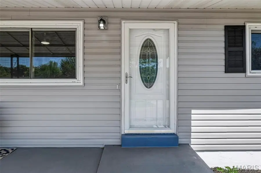 515 Golden Valley Drive, Saint Louis, MO 63129 - #2
