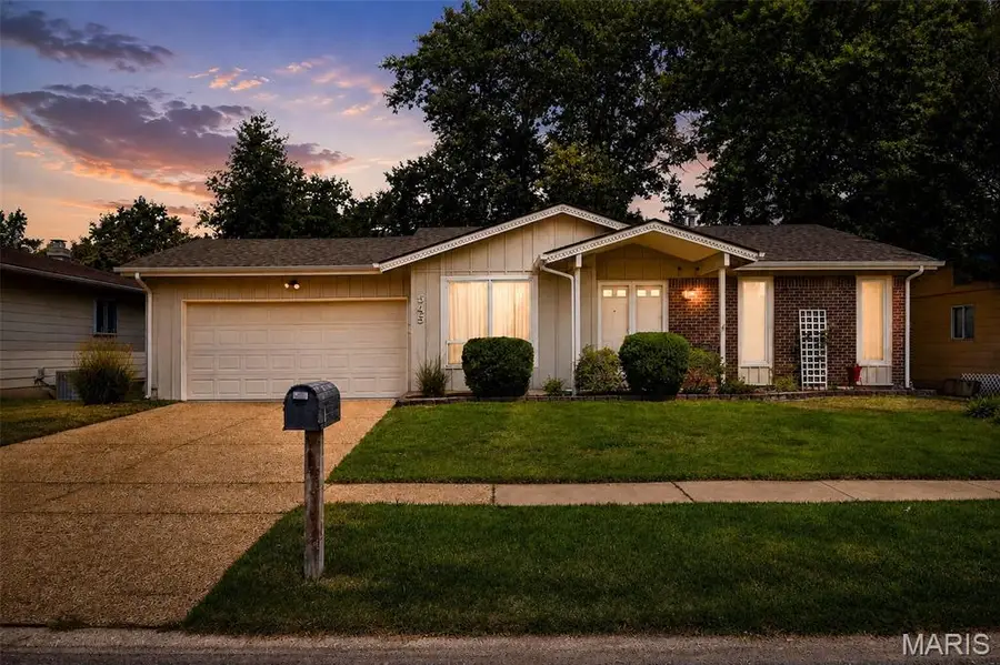 545 Lemonwood Drive, Ballwin, MO 63021 - #2