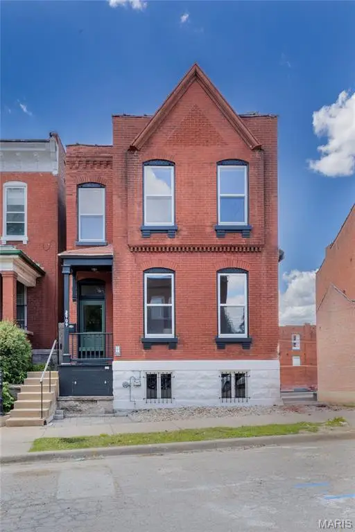 2909 Mcnair Avenue, Saint Louis, MO 63118 - #3