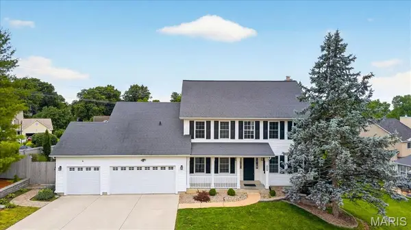 12112 Fahrpark Lane, St Louis, MO 63146