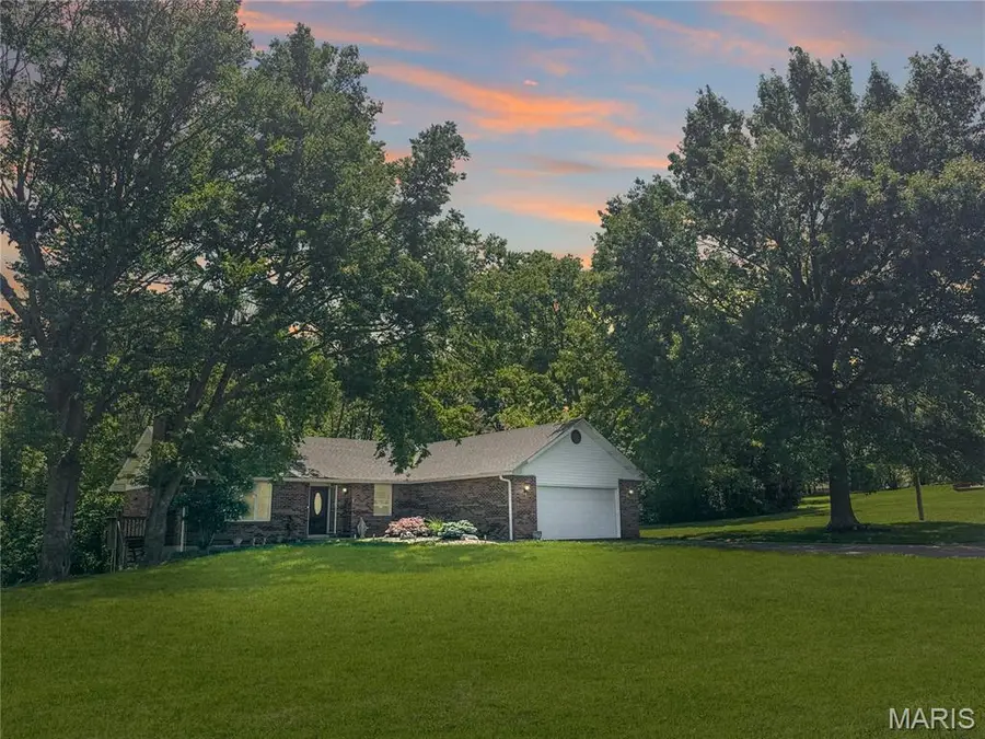 4600 Hilltop Drive, Washington, MO 63090 - #3