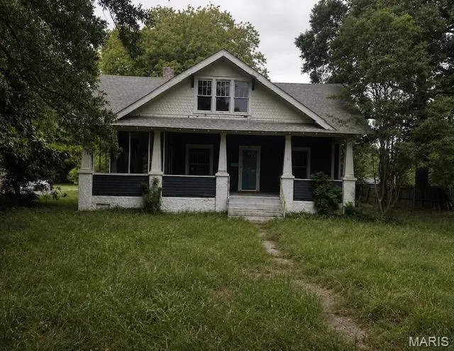 110 W Cleveland Street, Malden, MO 63863 - #1