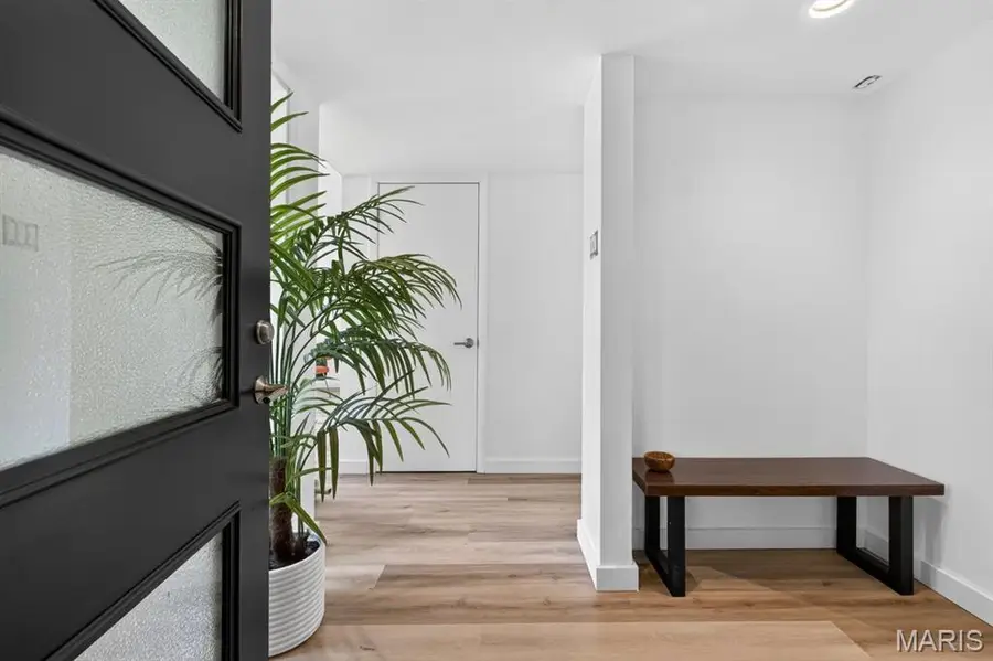 2 Sunswept Drive, Saint Louis, MO 63141 - #3