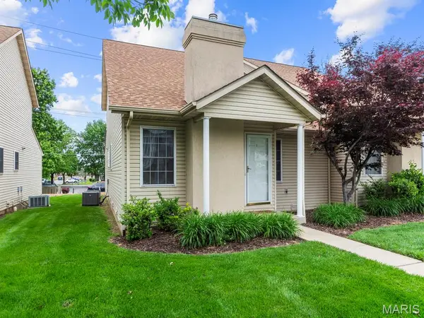 933 Georgetowne Drive, O'Fallon, IL 62269