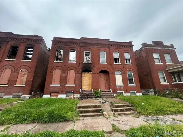 4044 Labadie Avenue, St Louis, MO 63107