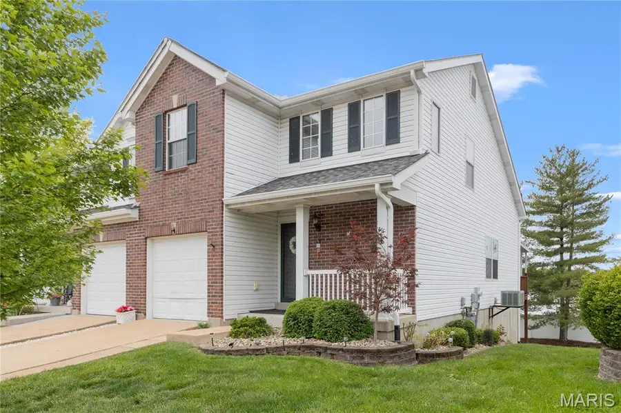 10353 Tiffany Village Circle Drive #D, Saint Louis, MO 63123 - #3
