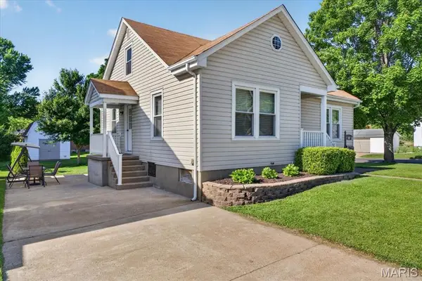308 W W 8th Street Street, Washington, MO 63090