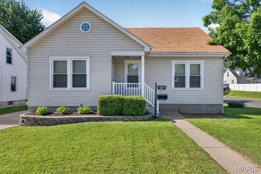 308 W W 8th Street Street, Washington, MO 63090 - #2