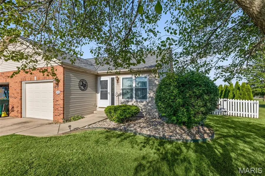 10929 Kentfield Drive, Lebanon, IL 62254 - #2