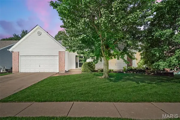 1710 Doris Walter Lane, St Charles, MO 63303