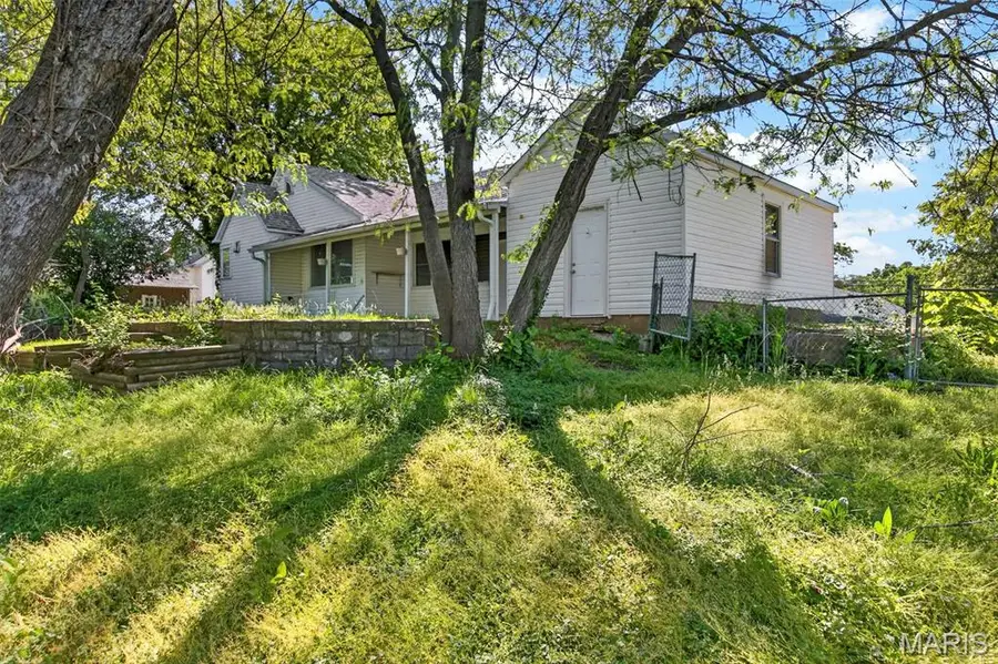 765 N Main Street, Saint Clair, MO 63077 - #3