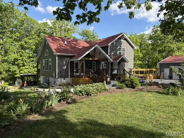 26 Skyline Drive N, New Florence, MO 63363