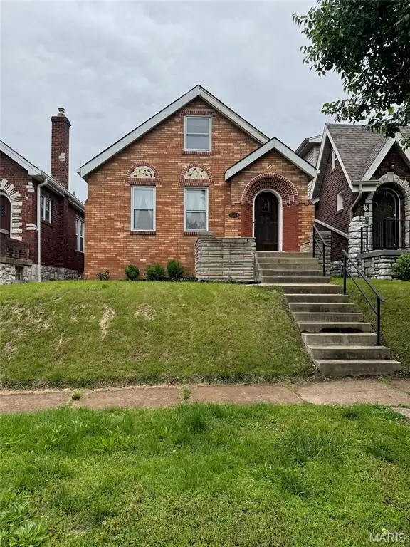 5251 Walsh Street, Saint Louis, MO 63109 - #1
