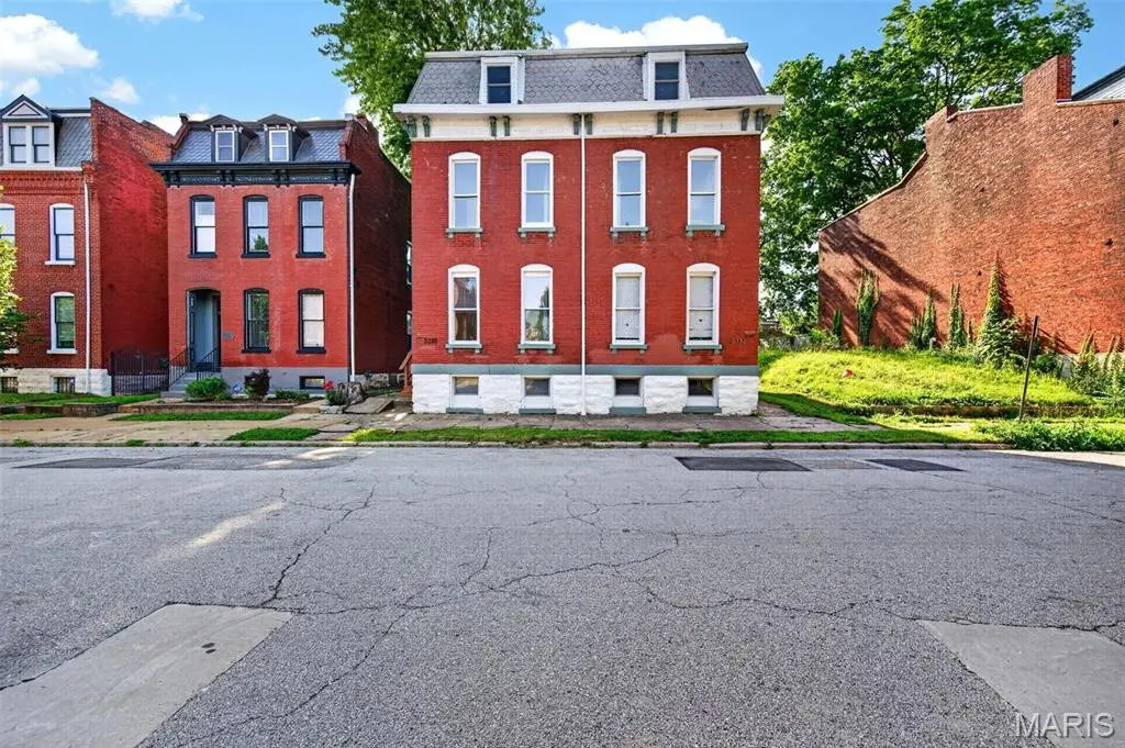 3332 Wisconsin Avenue, Saint Louis, MO 63118 - #1