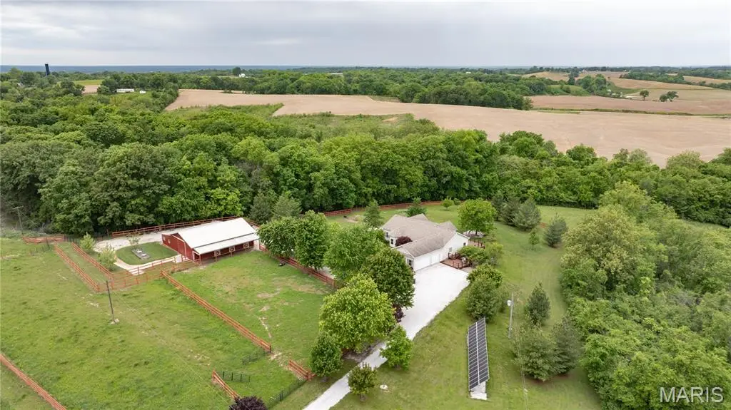 4956 S Mississippi River Road, Golden Eagle, IL 62036 - #1