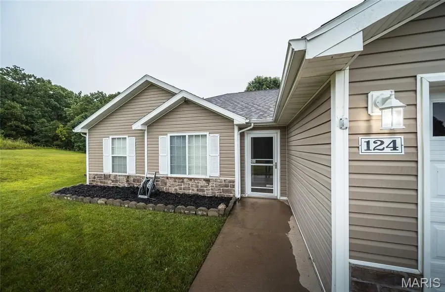 124 Lakeview Court, Saint Robert, MO 65584 - #2